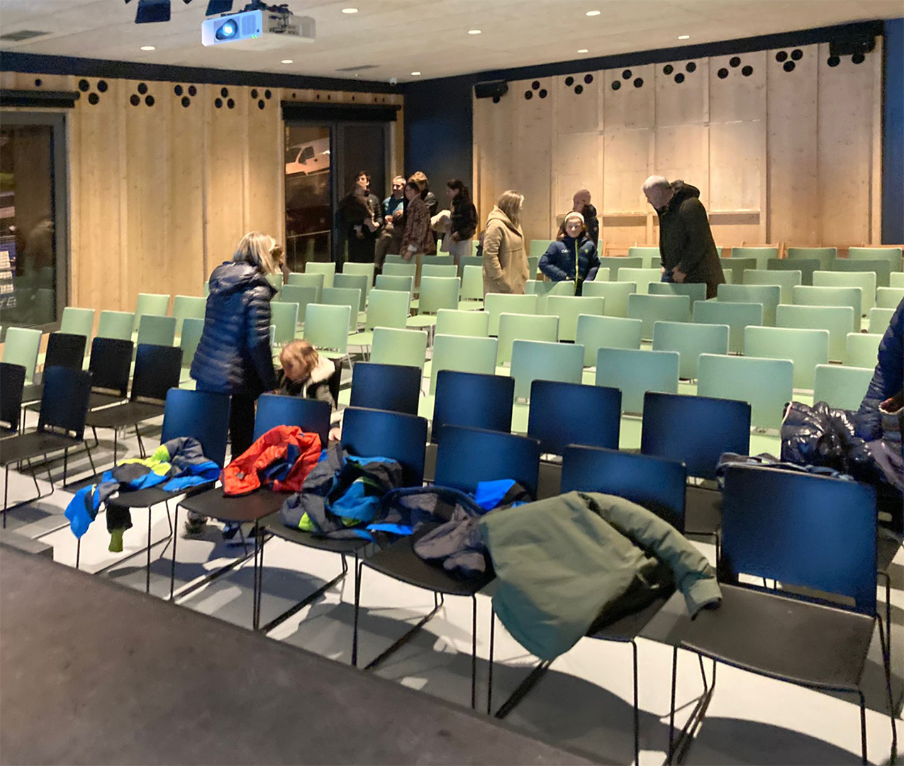 Centro Cívico Tredòs